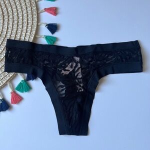 Victoria's Secret No Show Animal Cut Thong Panty Black XS NEW